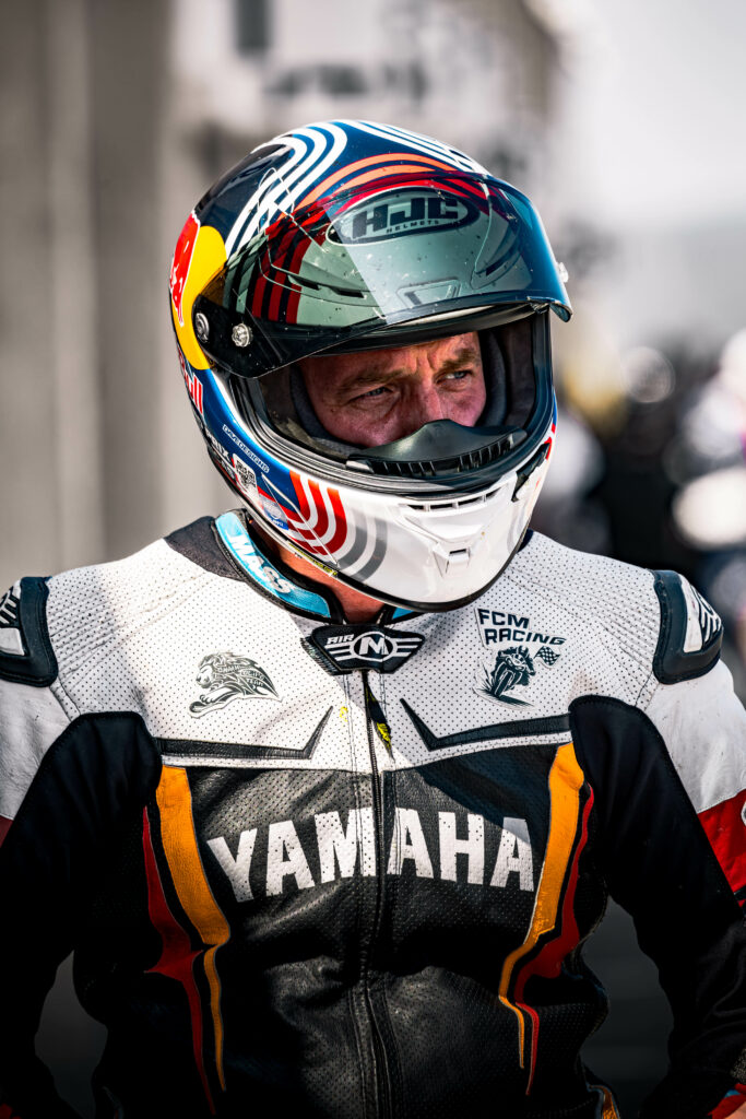 Portrait de Sébastien Chavanon dans les paddocks d'Ultimate Cup 600